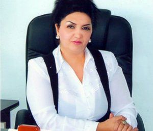 Məktəb direktoru müəllimələrə "bazar arvadı" dedi