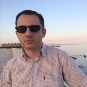 Azərbaycanda 200 min manata siyasi partiya satılır