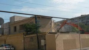 Bakıda 10 milyonluq 3 villa dağıdıldı