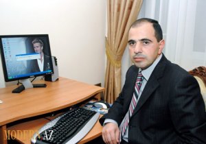 Eldəniz Elgünün 40-ı çıxdı