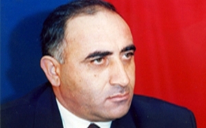 Prezident icra başçısına orden verdi