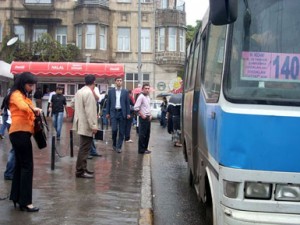 Tarif Şurası qərar verdi, marşrutlarda yeni qiymətlər – SİYAHI