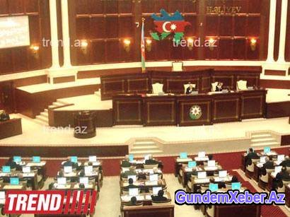 Cinsi yolla keçən xəstəliklər MM-də müzakirə edildi