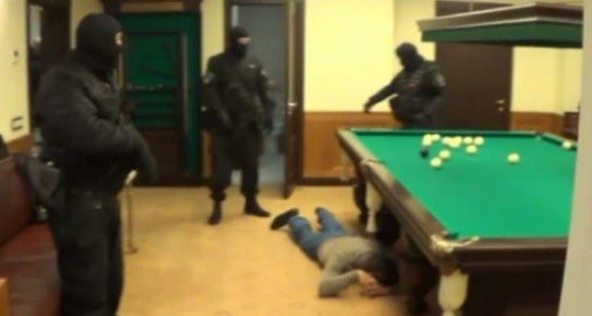 Moskvada qafqazlı "qanuni oğru"ların saxlanma anı – Video