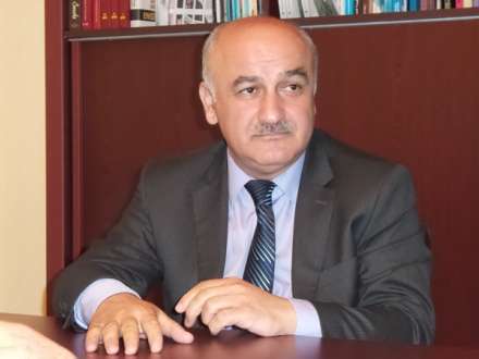 Arif Hacılı 4 nəfəri başqan müşaviri təyin edib