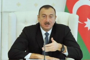 İlham Əliyev Rusiyanın müdafiə nazirini qəbul etdi