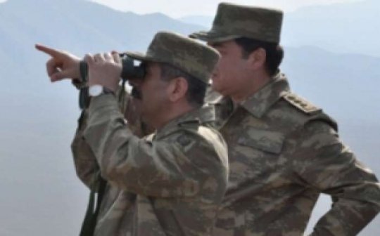 Orduya aşbazlar və təmizlik işçiləri götürülür