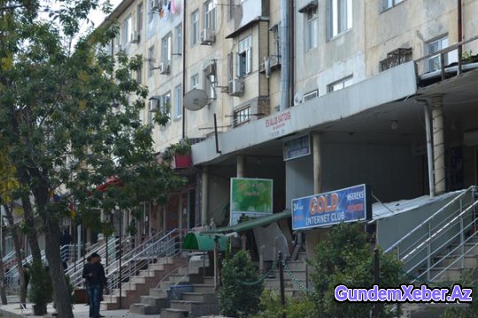 Paytaxt çayxanaları və onlara "kliyent" yığan qızlar - FOTOSESSİYA