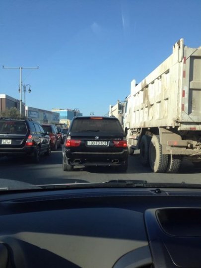 Paytaxtda böyük tıxac - (Fotolar)