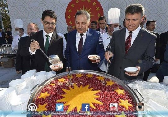 Ərdoğan əsgərlərə hədik payladı - (Fotolar)
