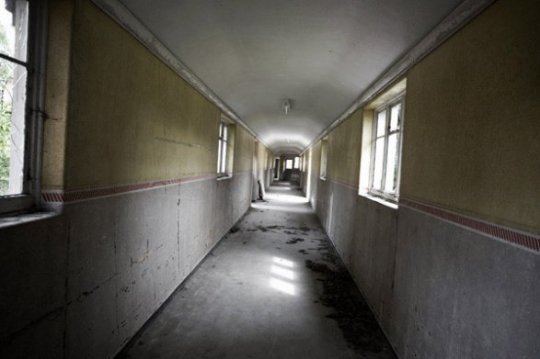 Deputatın qardaşı oğlu “smotryaşi”ni niyə güllələdi...