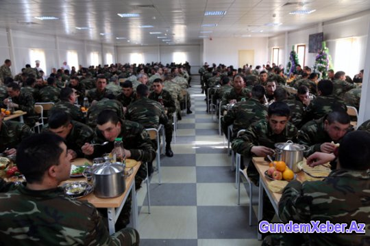 Zakir Həsənov ön cəbhədə (FOTO)