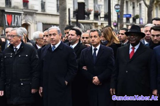 Paris yürüşünün pərdə arxası – Maraqlı foto üzə çıxdı