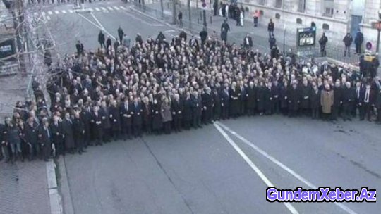 Paris yürüşünün pərdə arxası – Maraqlı foto üzə çıxdı