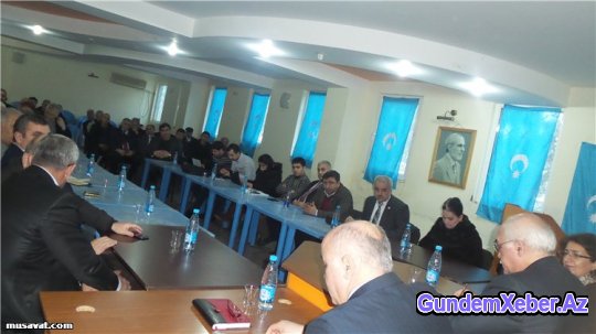 Müxalifət parlament seçkilərini müzakirə etdi- dəyirmi masa- Fotolar