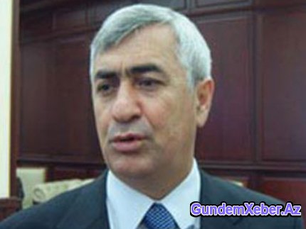 Cavid Qurbanov stansiya rəisi ilə bacarmır