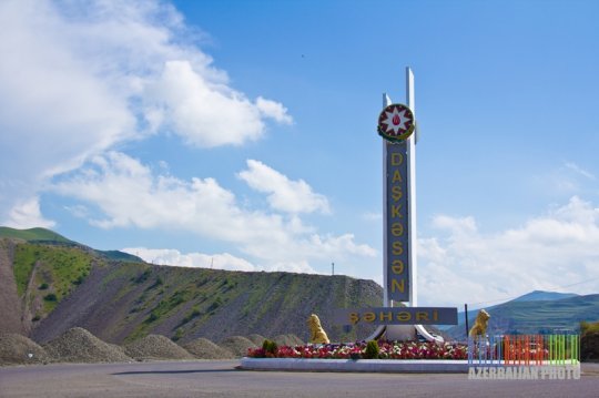 Daşkəsəndə fermeri necə çökdürürlər?