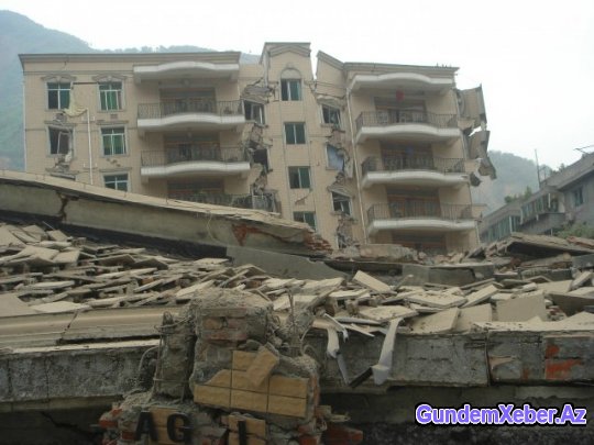 Dünyanın ən qorxunc zəlzələləri (FOTO)