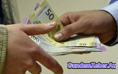 Ucar sakini dövlət məmurunun ondan rüşvət istədiyini iddia edir