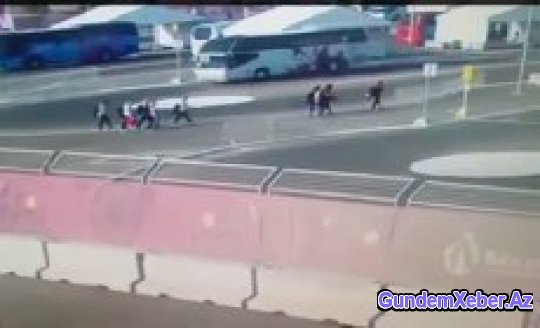 Bakıda avstriyalı idmançıları avtobus belə əzdi - DƏHŞƏTLİ GÖRÜNTÜLƏR (VİDEO)