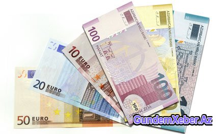 Dollar düşdü, avro qalxdı