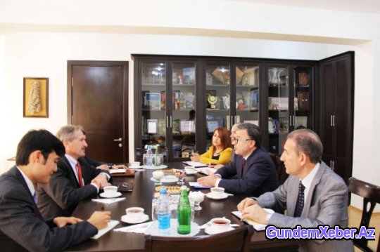 ABŞ səfiri bu dəfə Hüseyn Bağırovla danışıq apardı