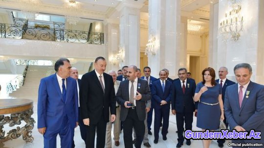 Jurnalistlərin şəkil qalmaqalı böyüyür: Mətbuat Şurasının İdarə Heyətinin üzvü öz yoldaşlarını söydü!