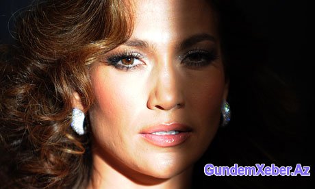 Cenifer Lopez şantaj olunur: Seks görüntülərini yayacam