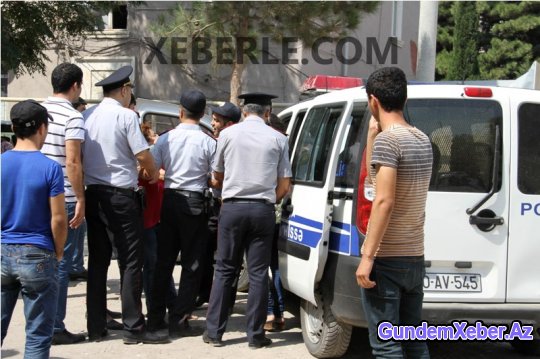 Sumqayıtda ara qarışdı: yol bağlandı, intihara cəhd olundu - FOTOLAR