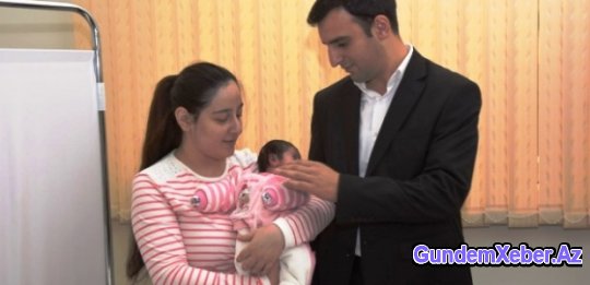 Azərbaycanda ilk: bətindəki körpə əməliyyat edildi