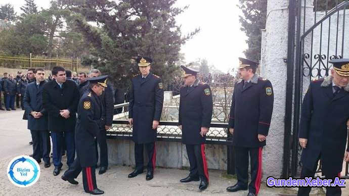 Nardaran hadisəsində həlak olan polislər dəfn olunur - FOTOLAR