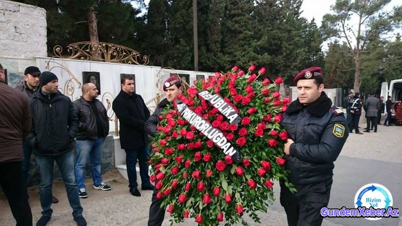 Nardaran hadisəsində həlak olan polislər dəfn olunur - FOTOLAR