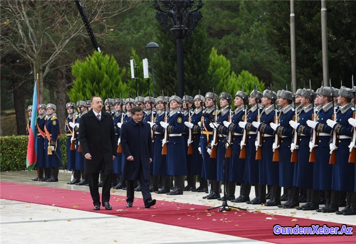 Prezident: "Azərbaycan və Türkiyə bütün məsələlərdə bir yerdədir"
