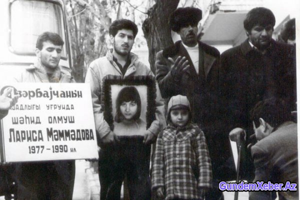 Larisa Məmmədovanın atası Vahid Mustafayevdən təzminat istəyir - MƏHKƏMƏ