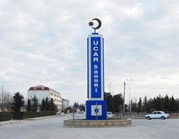Nazirin qohumu müəllimlərdən pul yığır