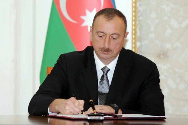 Bir sıra inzibati-iqtisadi məhkəmələrin hakim və sədrləri təyin edilib