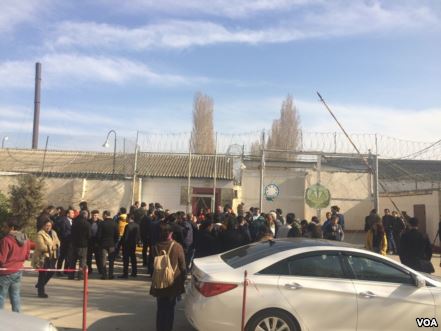 İntiqam Əliyev: Çox yaxın vaxtlarda Azərbaycan da azadlıqda olacaq [Fotoqalereya]