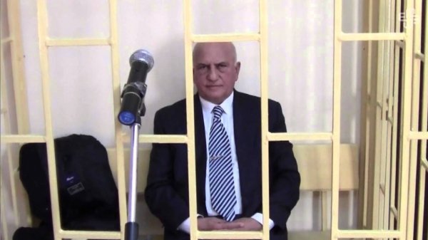 Əli İnsanov əfv ərizəsi yazmadı: Siyahıda adı olan siyasi məhbuslar
