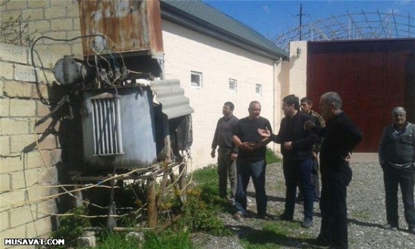 Ağcabədidə işıq aksiyası: “İşıq idarəsi deyir ki, pul yığın, düzəldək” - FOTOLAR
