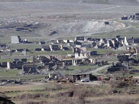 Ermənilər Dağlıq Qarabağdan insanları çıxarır