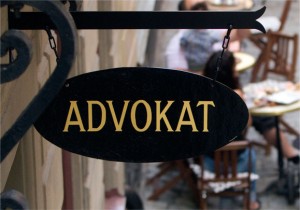 AZƏR TAĞIYEV 50 MİLYONU HARA XƏRCLƏYİB?– Vəkillik institutu “paralic” vəziyyətinə salınıb