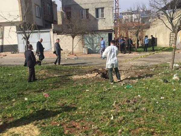 Suriyadan atılan mərmilər Türkiyəyə düşdü, yaralılar var
