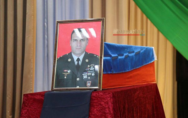 Şəhid pilotlarımız və polkovnik-leytenant dəfn edildi (Fotolar)