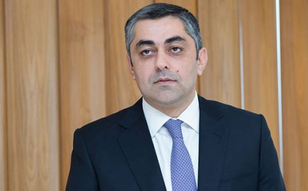 Nazir 3 rəisi işdən qovdu