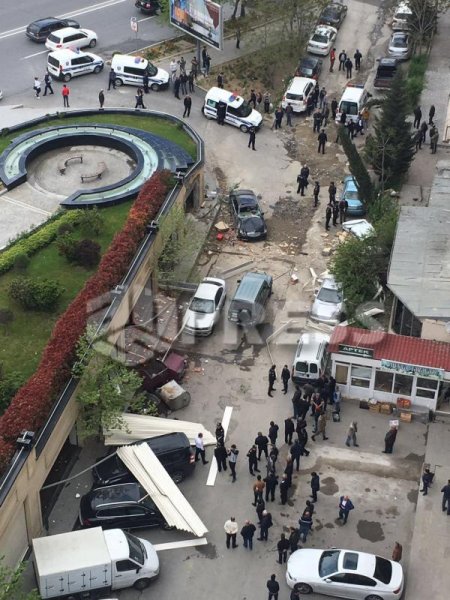 Bakıda güclü partlayış: obyektlər dağıldı - FOTO
