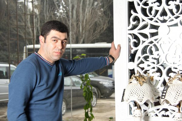Bakıda tanınmış biznesmenin intiharı ilə bağlı TƏFƏRRÜATLAR - FOTO - YENİLƏNİB