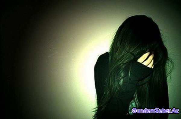 Sosial şəbəkədə biabırçılıq:Bədənini görmək istəyirəm... - VİDEO