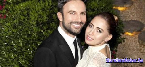 Tarkan evləndi