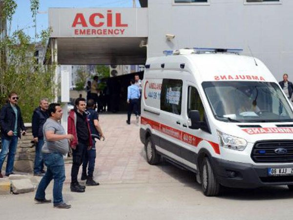 Türkiyədə polisə tələ: 2 ölü, 1 yaralı
