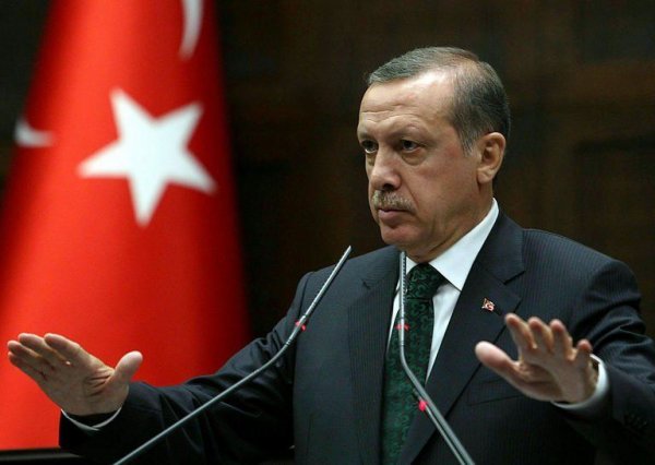 Davudoğlunun “başı”nı Putin istəyib – şok iddia